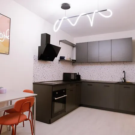 Krivoo I-private Parking Appartamento